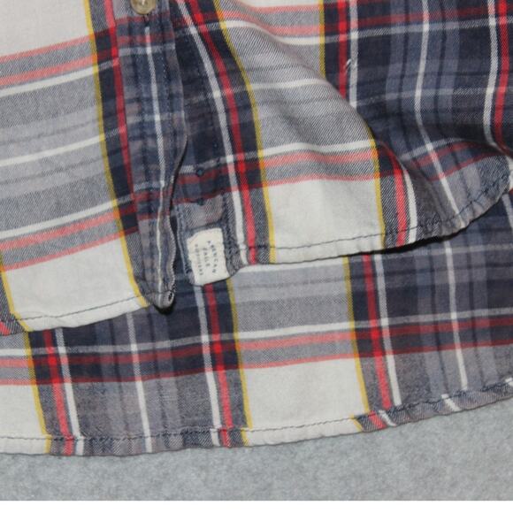 American Eagle Shirt Womens Plaid Button Up Boyfriend Fit Size Medium - Picture 3 of 8